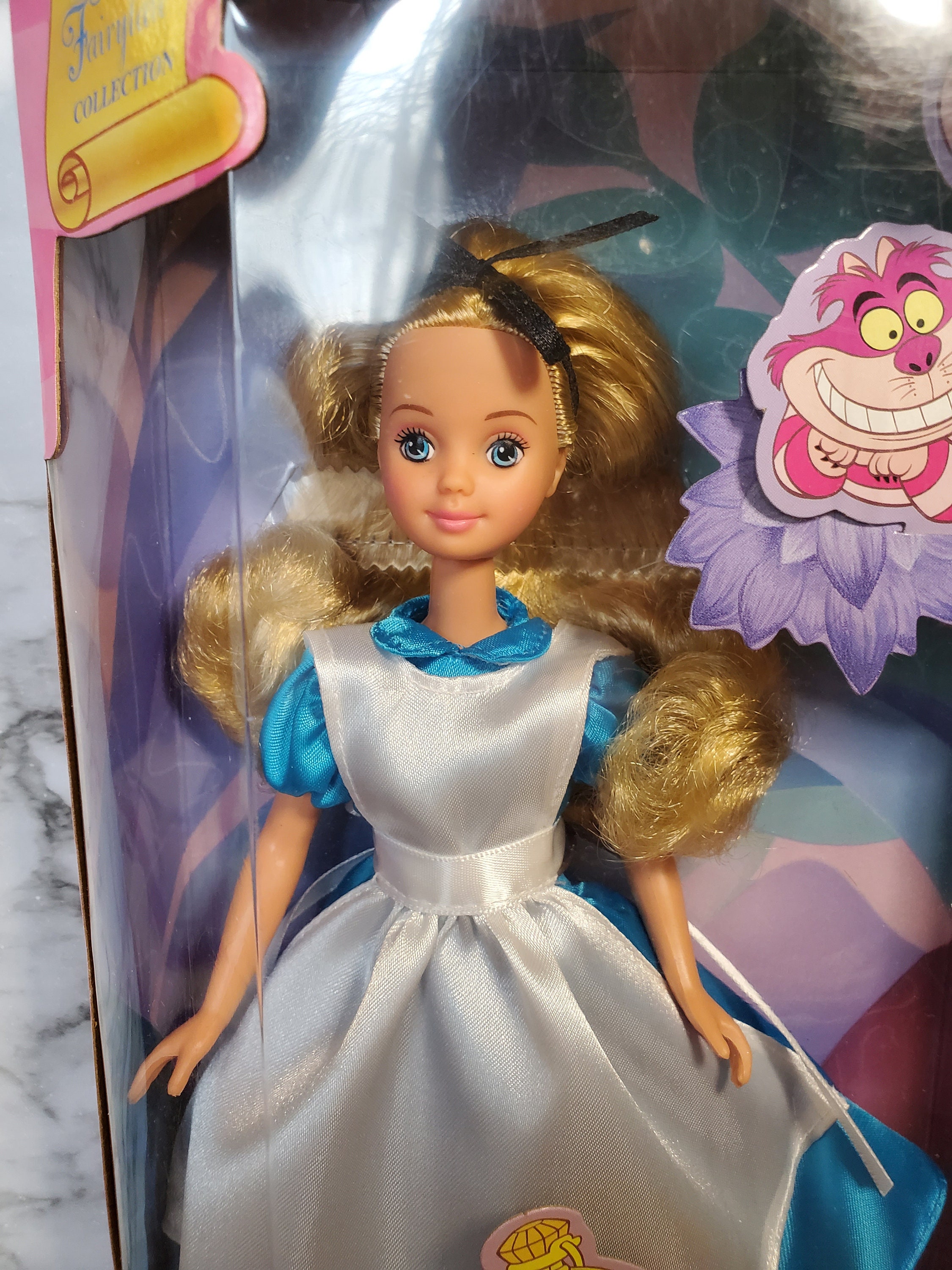 Alice in Wonderland 🐰  Beautiful barbie dolls, Barbie