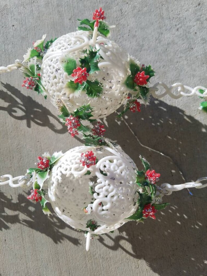 1960s christmas ornament Vintage Christmas Garland Filigree White Ball Holly Red Berry glitter 18/' Plastic decoration 1970s
