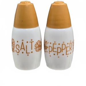 Vintage Gemco Butterfly Gold Salt and Pepper Shaker Set Pyrex Corningware
