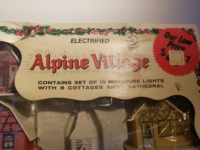 Vintage Regency Christmas Lights,Alpine Village antique 9 Buildings Decoration Christmas 1960s Christmas ornament Shiny bright putz