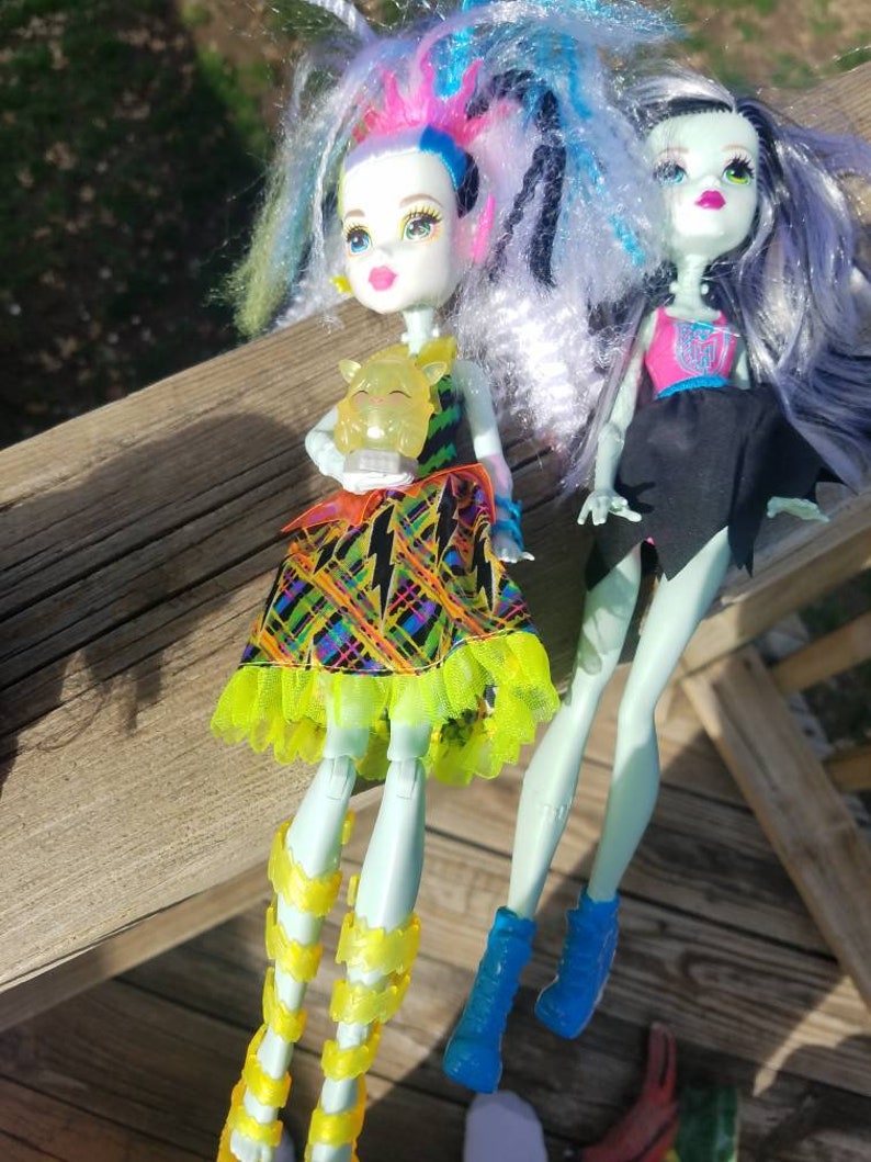 Monster High Puppe Viel Monster Hohe Puppe Kleidung Puppe Etsy