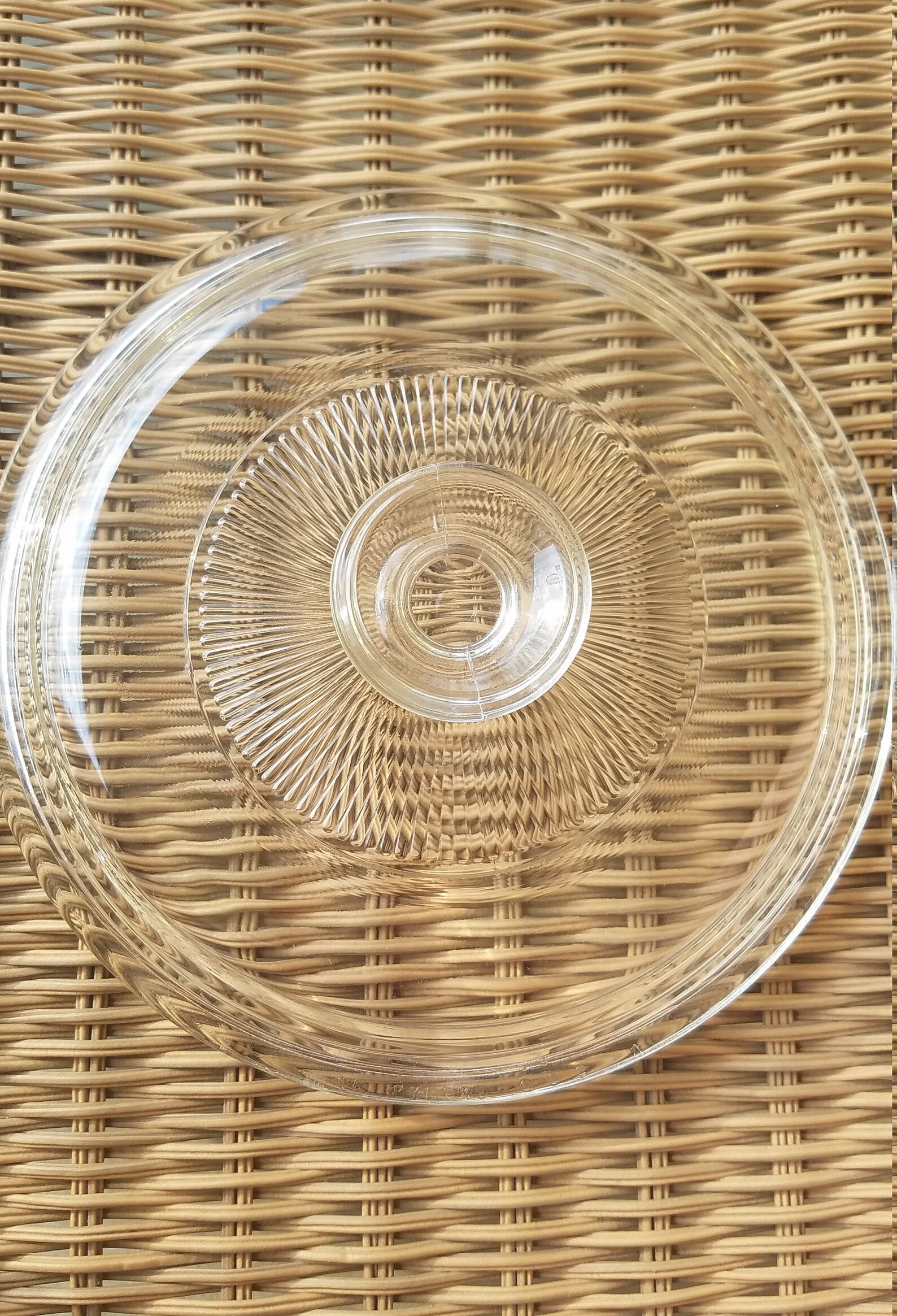 Pyrex Sunburst Pattern G 1 C, Sunburst Rays, PYREX Glass Replacement Lid for 8 7/8