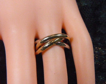 Vintage Gold and Silver "Puzzle" Ring -- Size 6.75 - R-333