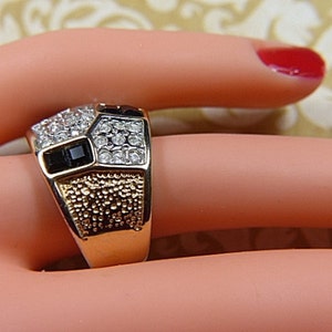 Vintage Checkerboard Style Black and Clear Rhinestone Ring -- Size 6.5 - R-499