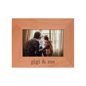 Grandma Photo Frame: Gigi & Me, 4x6/5x7/8x10 Laser Engraved Wood