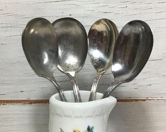 4 Vintage Sugar Spoons - Silver Plate - Assorted