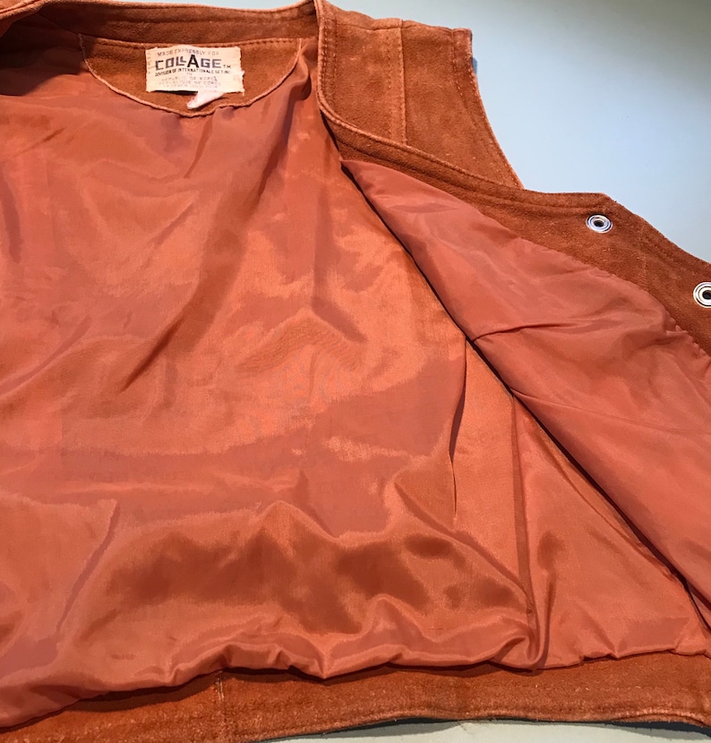 Suede Leather Vest Western 70s button up small buckle lined pockets small