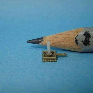 Square chamber candlestick, 1/48th scale