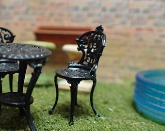 Ornate garden chair, 1/48th scale