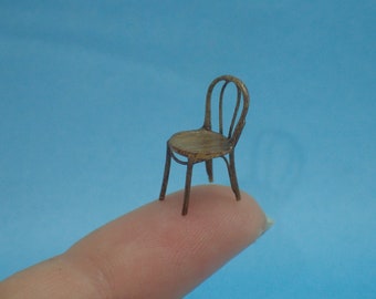 Bentwood style chair, 1/48th scale