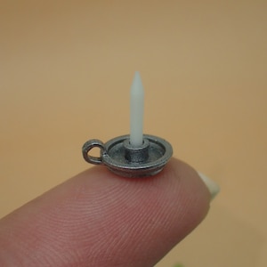 Świecznik komorowy okrągły, skala 1/24
