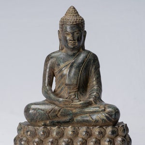 Buddha Statue - Buddha - Antique Khmer Style Seated Bronze Meditation Buddha Statue - 25cm/10&quot;