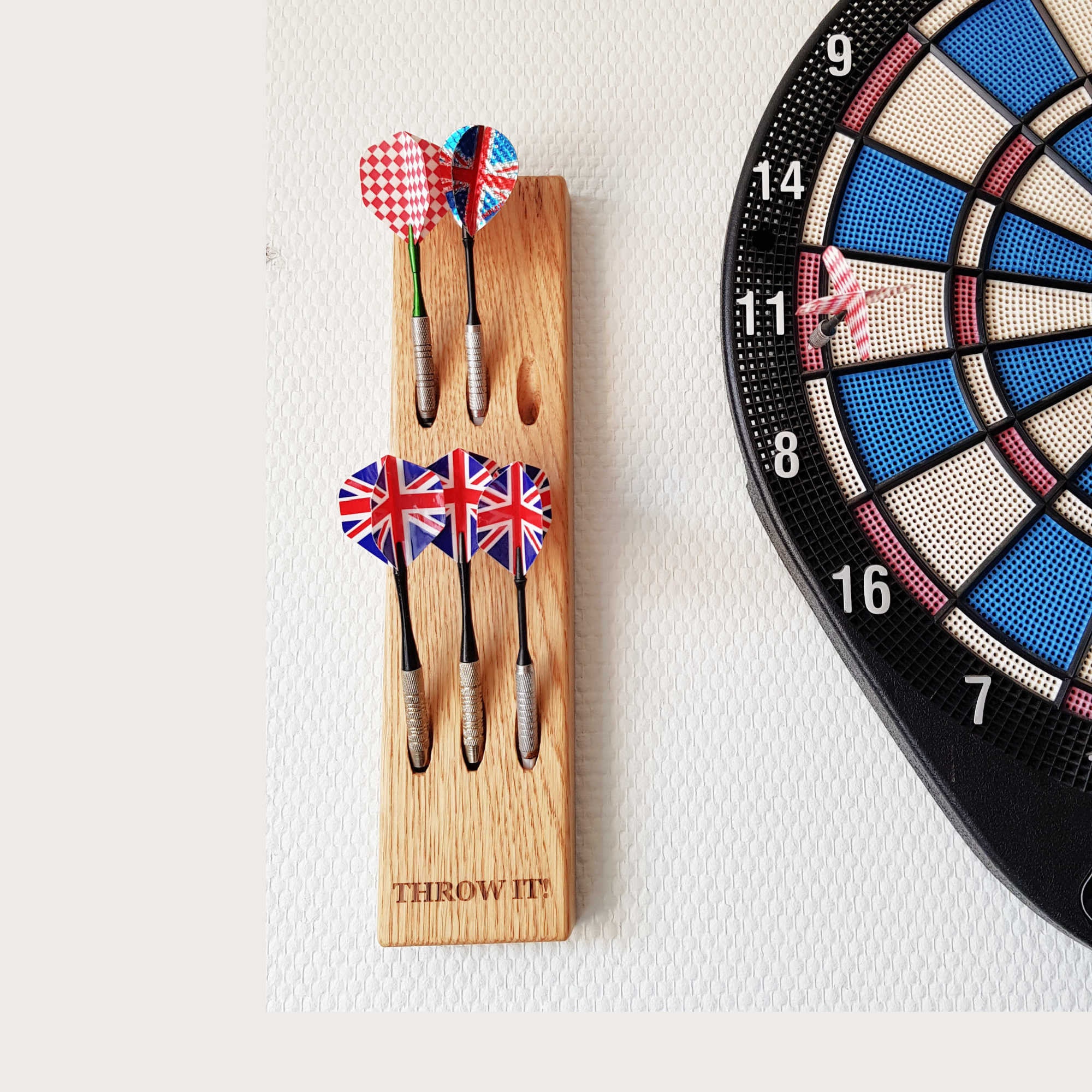 Darts Support Mural Dartboard pour Fléchettes Board Support Mural  Accessoires de Cible de fléchettes pour Accrocher des Kits d'accessoires  Crochets à Vis Remplacement : : Sports et Loisirs