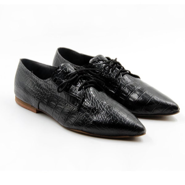 Neu, Handgemachte schwarze Oxford Schuhe, Schwarze Python Vegane Flachschuhe, Strukturierte Oxford Schuhe, Frauen Oxford Vegan Schuhe, Lace Up Oxfords