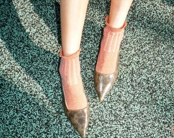 Sapatos femininos clássicos feitos à mão
