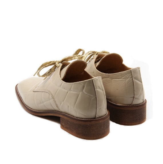 Cream oxford shoes discount