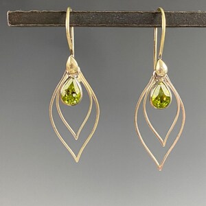 Peridot Earrings - Peridot Jewelry - August Birthstone Jewelry - Apple Green Earrings - Gemstone Earrings - Peridot Tears
