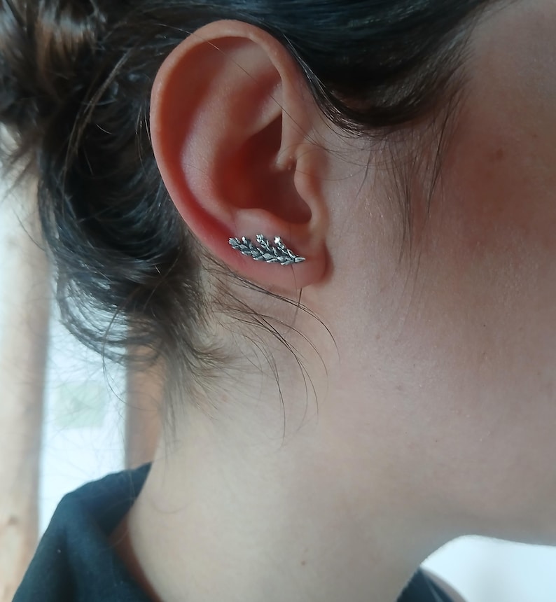 Sterling Silver Cedar Leaf Ear Climbers, Nature Ear Cuffs zdjęcie 1