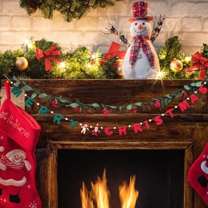 Handmade Merry Christmas Felt Holiday Garland -Hand Felted Merry Christmas Holiday Garland-5 ft-60&quot;-Santa & Reindeer Felt Christmas Garland