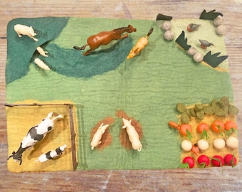 Large Farm Barnyard Felt Playmat / Wool Felt Playscape / Farm land Felt Play Mat/Handmade from Wool Felt / Waldorf Inspired/Imaginative Play