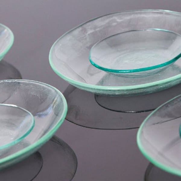 Set von 8 Klarglastellern, Recycelte Glasplatten, Zero Waste Konzept für Esstisch