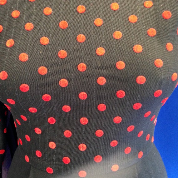 Vintage 1960's red polka dot front cropped jump s… - image 5