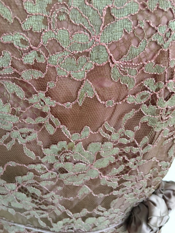 1950's Bronze Lace Wiggle Dress / Cocktail Dress … - image 4