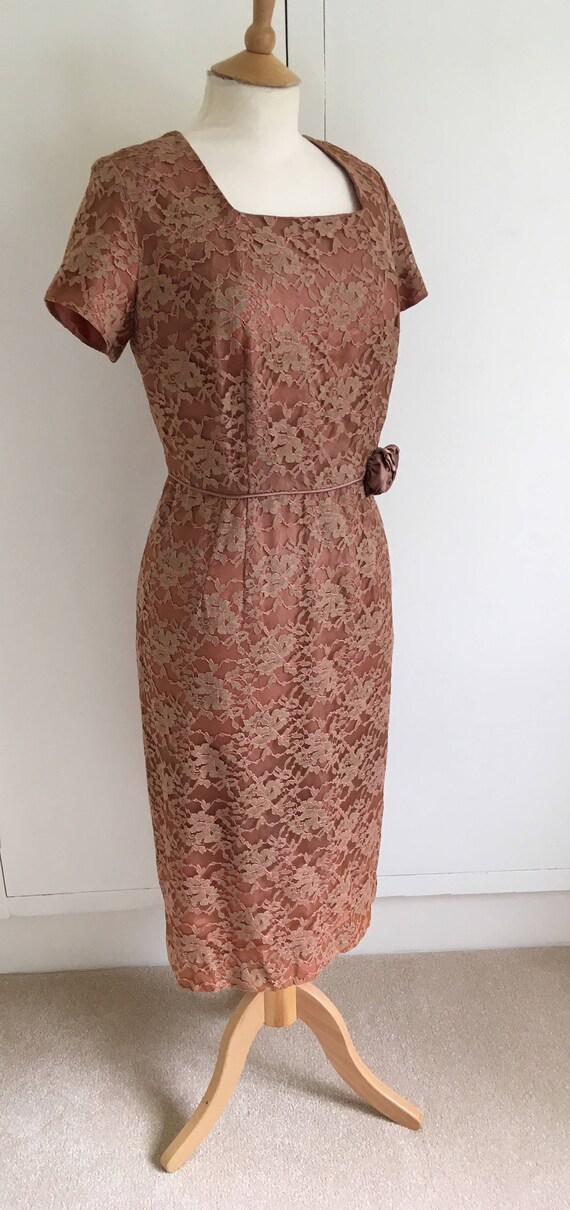 1950's Bronze Lace Wiggle Dress / Cocktail Dress … - image 5