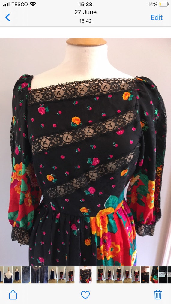 A beautiful silk black and floral 1980s vintage d… - image 8