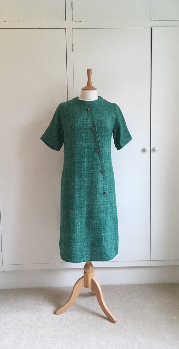 Vintage 1960s emerald green short sleeved woolen s