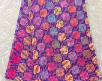Handwoven Circles Towel - Hot pink