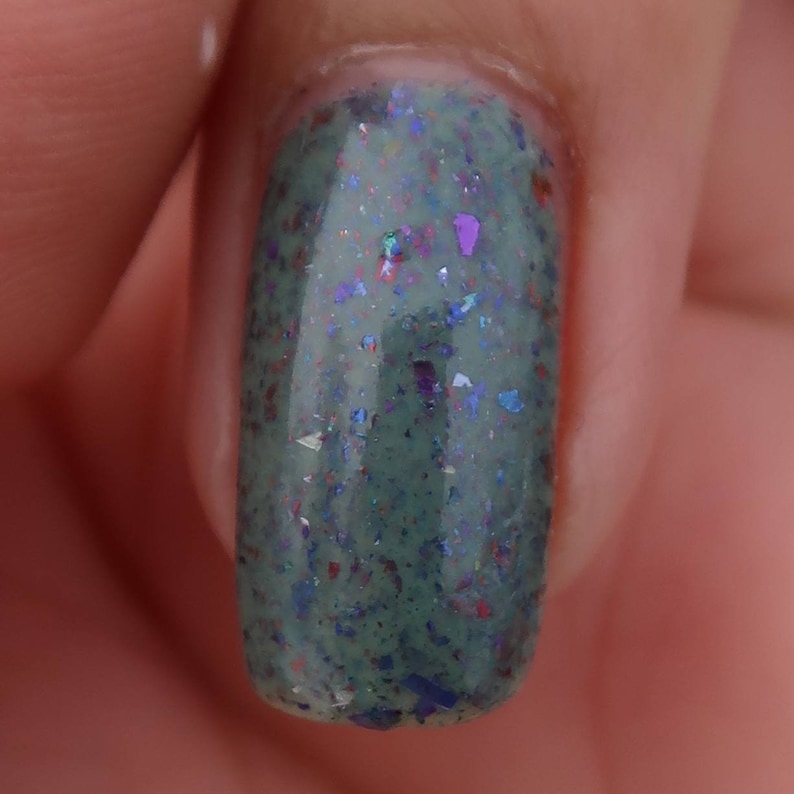 Hedley Green-Grey Flakie Crelly Indie Nail Polish image 9