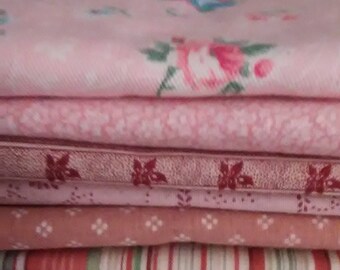 FAT QUARTERS VARIETY/ Pretty Pink/ 18" X 22" Fabric Cuts/ 6 Different Patterns/Designs/Floral/Strips & More