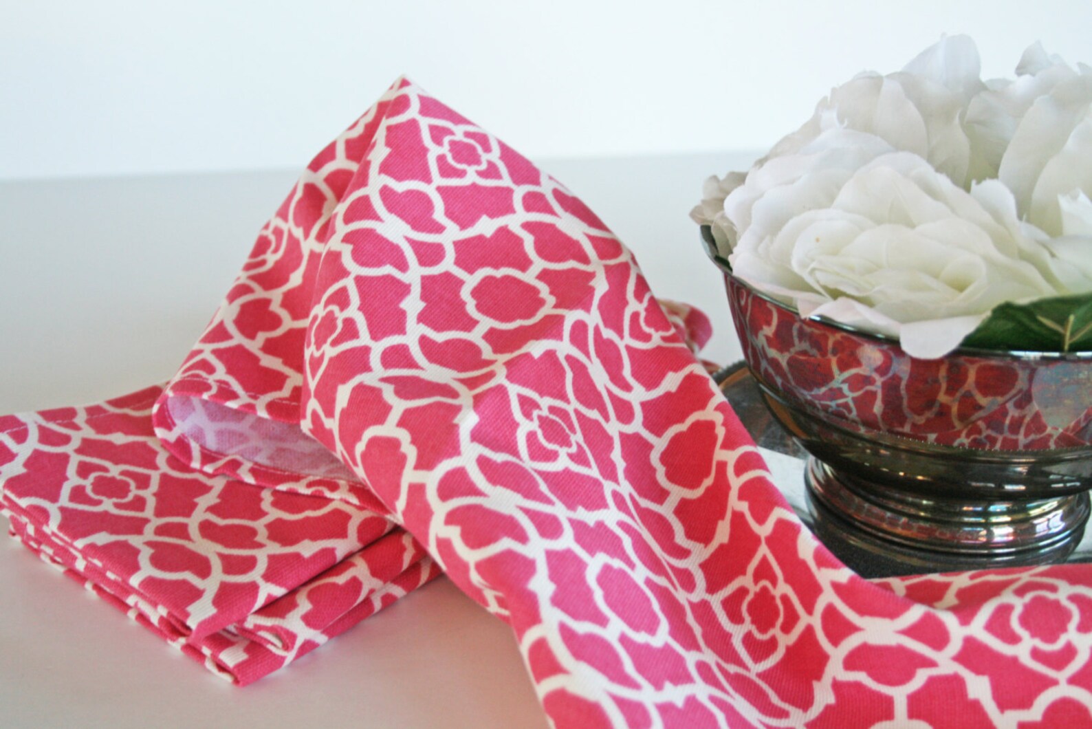 Set of 4 Coral Cloth Dinner Napkins // Hot Pink Dinner Napkins Etsy