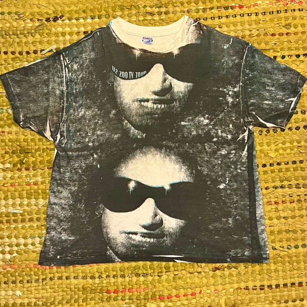 Vintage 1992 U2 Zoo TV Bono All Over Print T Shirt Achtung Baby Zoo TV Station The Edge Adam Clayton Larry Mullen Jr Anton Corbijn