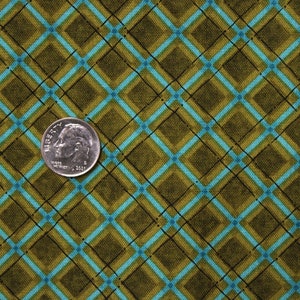 Kitty Kat Kapers by Leanne Anderson of The Whole Country Caboodle for Henry Glass Co. Fabric by the Half Yard 49B 024