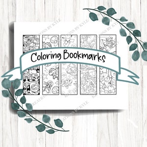 Peut inclure: Six marque-pages à colorier en noir et blanc représentant différents personnages de dessins animés. Les marque-pages sont rectangulaires et ont une bordure blanche. Le texte "Coloring Bookmarks" est imprimé en noir en haut des marque-pages.