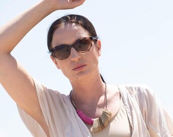 Collier plastron rose fuchsia, bijou fuchsia, collier tendance.