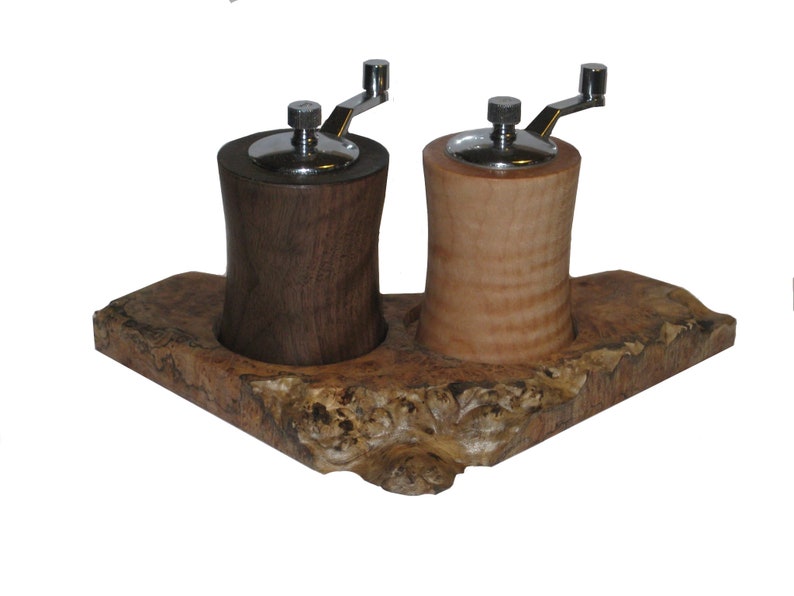 Salt and Pepper Grinders image 2