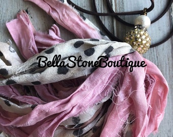 gold pink polka dot sari silk tassel/sari Silk tassel necklace/pink polka dot tassel/boho TAssEl/valentine leopard tassel/valentine necklace