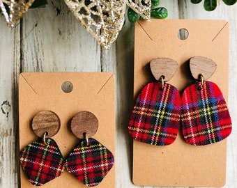 Christmas plaid earring/christmas plaid earring/christmas geo plaid earring/wood geo shape earring/wood dangle earring/wood plaid earring