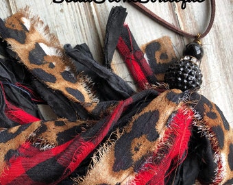 black sparkle buffalo plaid sari silk tassel/sari Silk tassel necklace/plaid leopard tassel/boho TAssEl/leopard tassel/valentine tassel