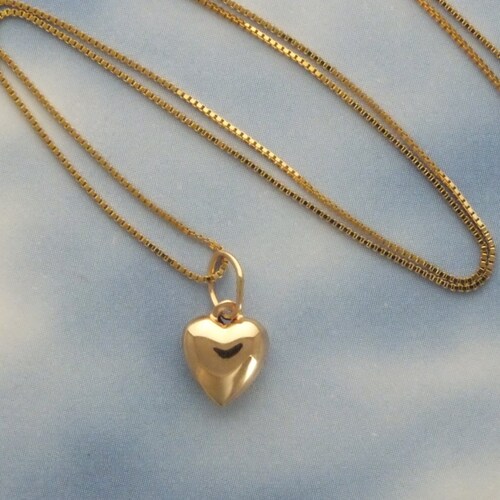14k Puffed Heart Minimalist Necklace 
