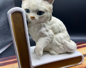 LEFTON 1 Cat bookend, vintage, white ceramic , 1950s