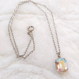 Vintage Aurora Borealis Rhinestone Single Stone Pendant-silver tone metal chain-large stone pendant-bridal necklace-bridesmaid gift-bride