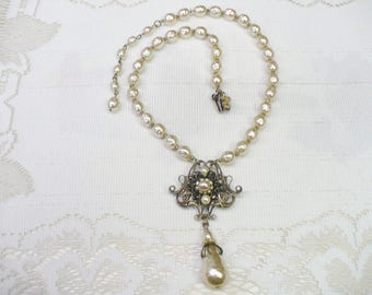 Absolutely BREATHTAKING Signed MIRIAM HASKELL Pearl and Rhinestone Necklace - ivory faux pearls - designer high end piece  - pearl drop