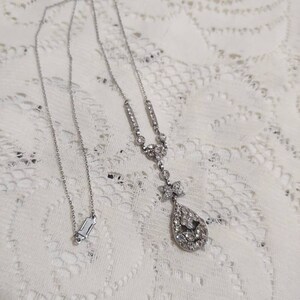 Gorgeous Vintage Art Deco Rhinestone Necklace-silver tone metal-bridal gatsby wedding-flapper cosplay gift-vintage rhinestone -push clasp