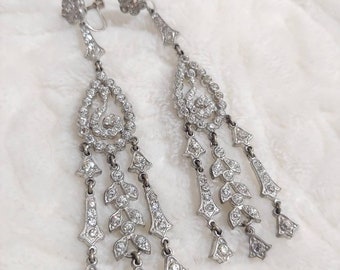 BREATHTAKING Vintage Authentic 1920s Art Deco Rhinestone earrings - silver tone pot metal - screw back earrings - GATSBY wedding - Flapper