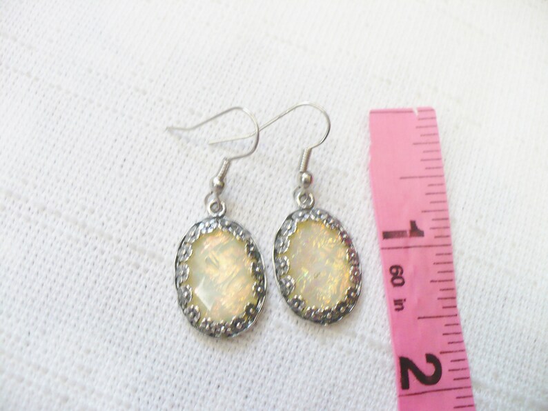 bridesmaid gift Lovely Vintage Opal Like Cabochon Earrings silver tone metal pronged setting Bridal wedding Formal light weight