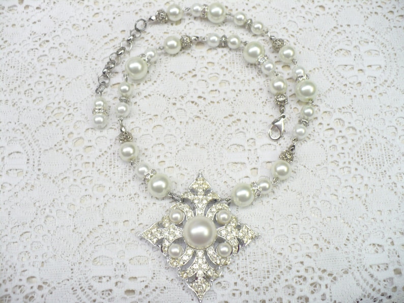 OOAK Vintage White PEARL Rhinestone Sarah Coventry Signed Necklace WEDDING piece white faux pearls Gift Bridesmaid-silver tone metal